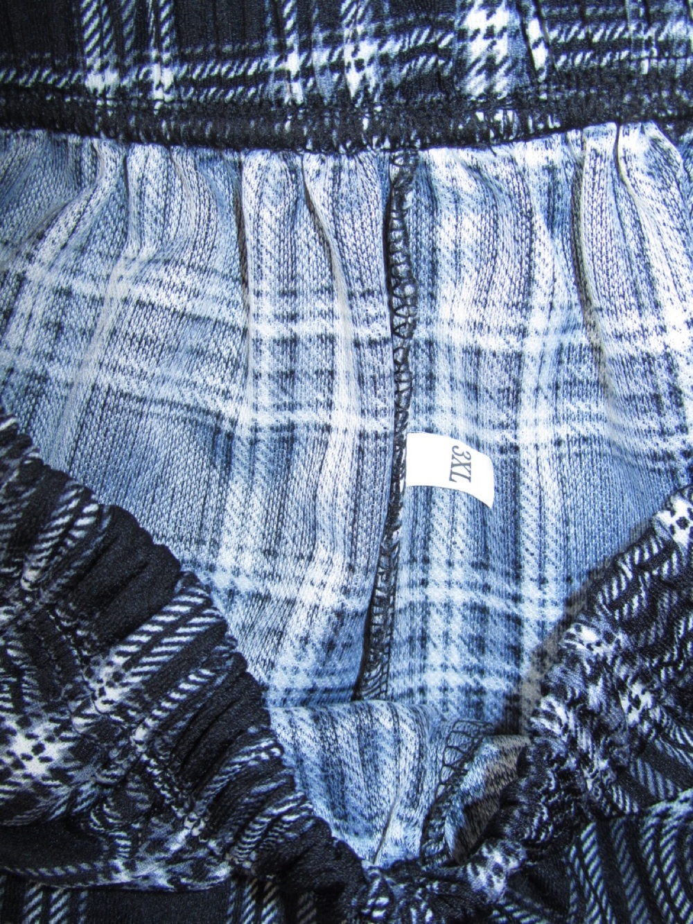 Baggy plaid pants - Picture 4 of 6
